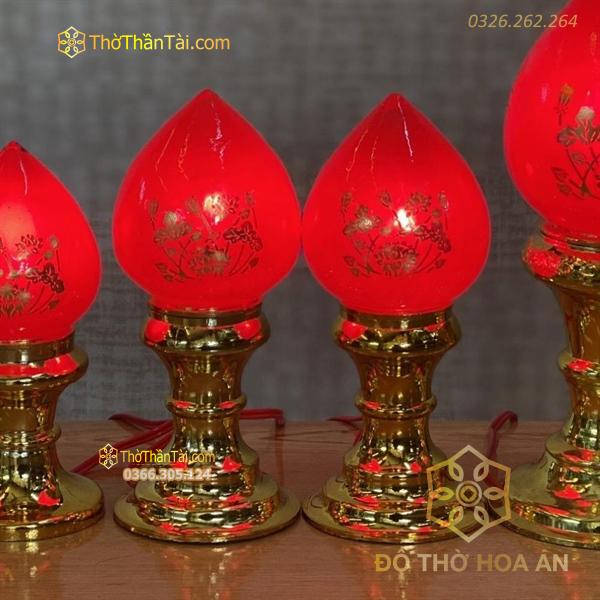 Đèn Thờ Quả Đào