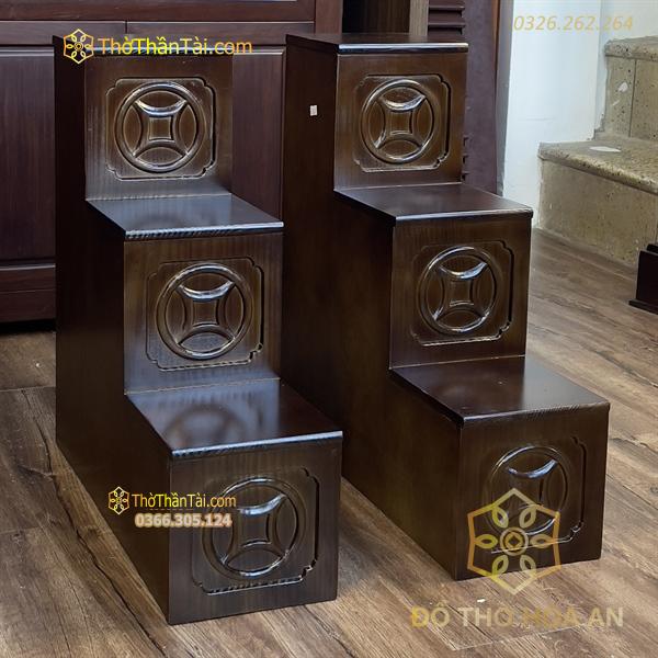 Bục Tam Cấp Kê Bàn Thờ Thần Tài Gỗ Thông Màu Óc Chó Đục Tiền