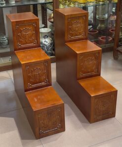 Bục Tam Cấp Bàn Thờ Thần Tài Xoan Màu Hương Đục Sen