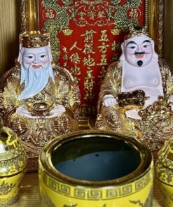 Bộ Ban Thờ Thần Tài Gỗ Xoan Mái Bằng Chân Quỳ Màu Vàng Sứ Kim Sa