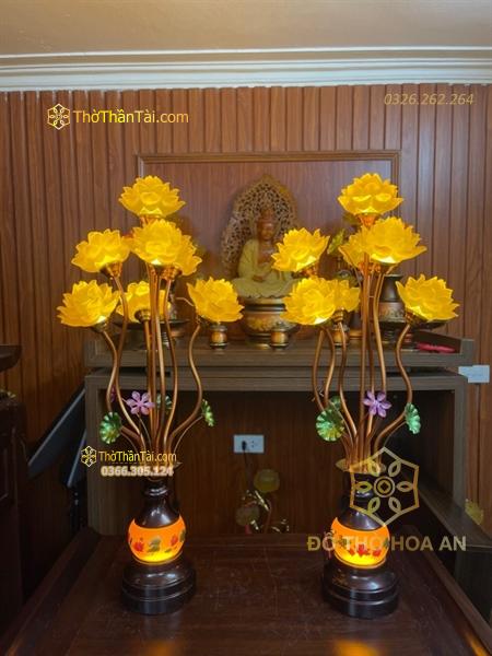 Đèn Thờ Hoa Sen Lưu Ly 7 Bông Thân Ngọc Đen