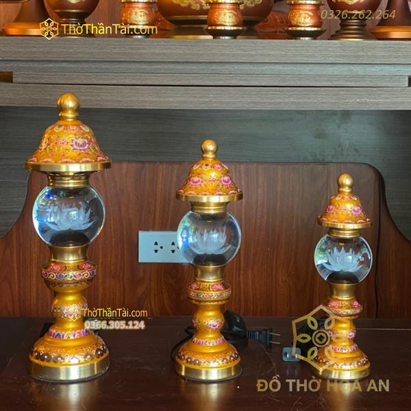 Đèn Thờ Chóp Gấm Cầu