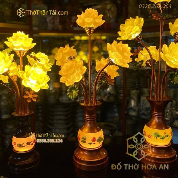 Đèn Thờ Hoa Sen 5 Bông Lưu Ly Thân Ngọc