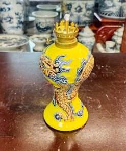 Đèn Dầu Men Vàng Hoàng Kim