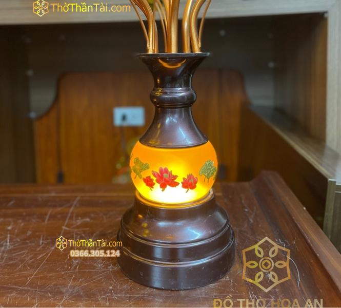 Đèn Thờ Hoa Sen Lưu Ly 7 Bông Thân Ngọc Đen