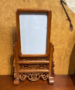 Khung Ảnh Gỗ Hương Chạm Dơi Cao Cấp Kích Thước 20cm x 30cm