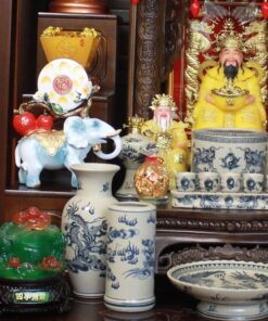 Bộ Ban Thờ Thần Tài Gỗ Gụ Một Mái Chùa Kết Hợp Sứ Men Rạn Vẽ