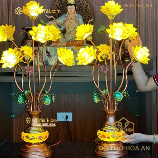 Đèn Thờ Hoa Sen 7 Bông Lưu Ly Thân Ngọc Vàng