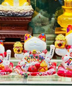 Mèo Thần Tài Bát Phương Chiêu Tài