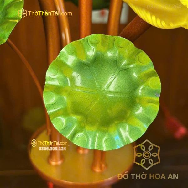 Đèn Thờ Hoa Sen 5 Bông Thân Ngọc Nổi