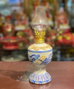 Đèn Dầu Men Rạn Đắp Nổi