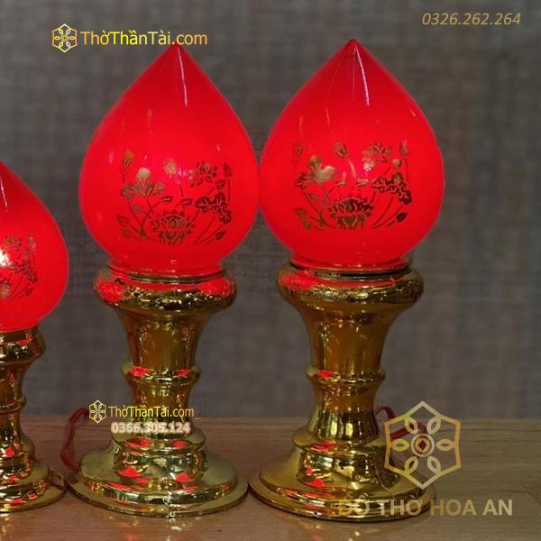 Đèn Thờ Quả Đào