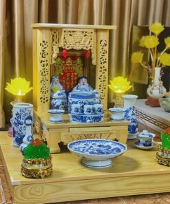 Bộ Bàn Thờ Thần Tài Gỗ Xoan Sứ Men Lam Bát Tràng