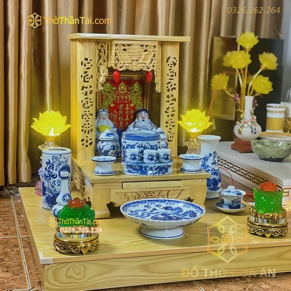 Bộ Bàn Thờ Thần Tài Gỗ Xoan Sứ Men Lam Bát Tràng