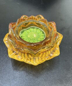 Chân Nến Hoa Sen Vàng