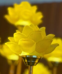 Đèn Thờ Hoa Sen 9 Bông Lưu Ly Thân Hoa Sen