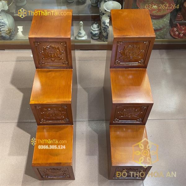 Bục Tam Cấp Bàn Thờ Thần Tài Xoan Màu Hương Đục Sen