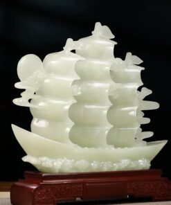 Thuyền Thuận Buồm Xuôi Gió Ngọc Bích