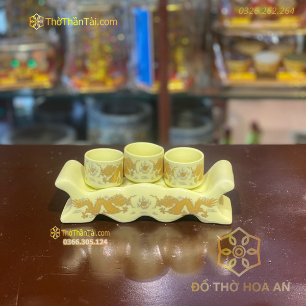 Kỷ Ngai 3 Chén Men Vàng Ngà